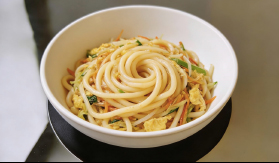 Udon con Pollo